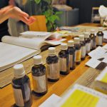 【知性も感性も使い、全容に触れる】キャリアオイルの達人への第一歩